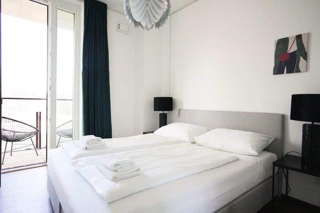 Exclusive Condo With Pool And Terrace ウィーン エクステリア 写真